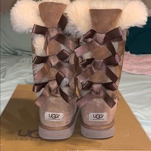 Light brown tall uggs Bailey bow
